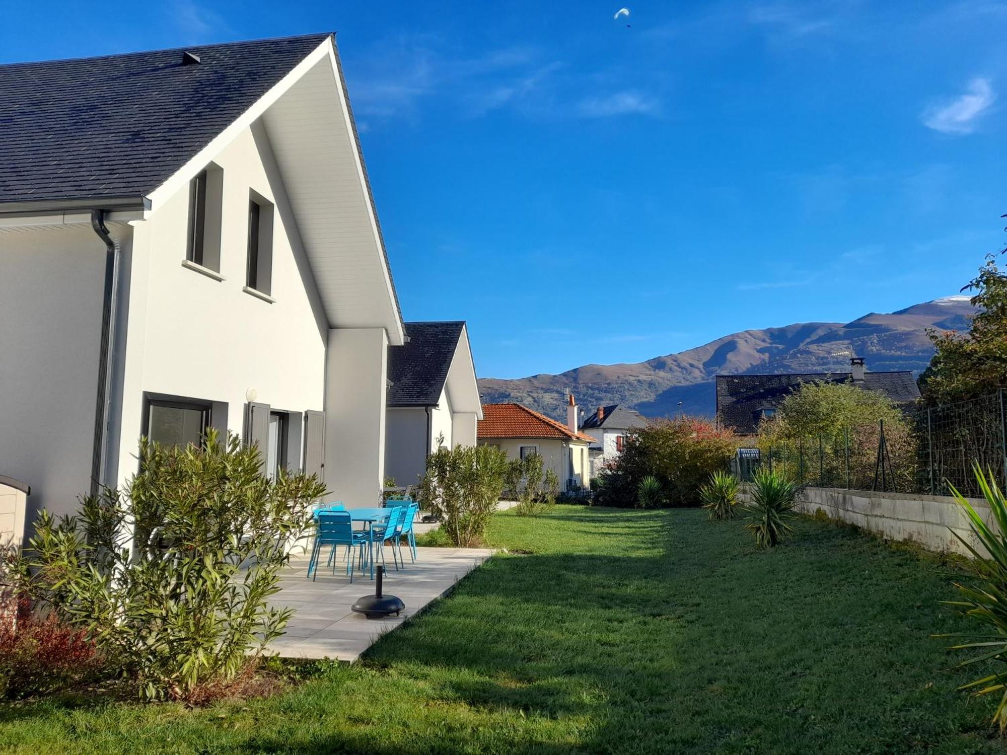 Gite L'Angelique Fleurs Des Pyrenees Argelès-Gazost Extérieur photo